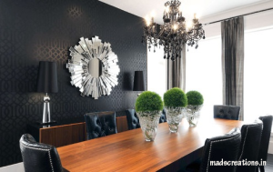 Centrepiece Taking the Centre